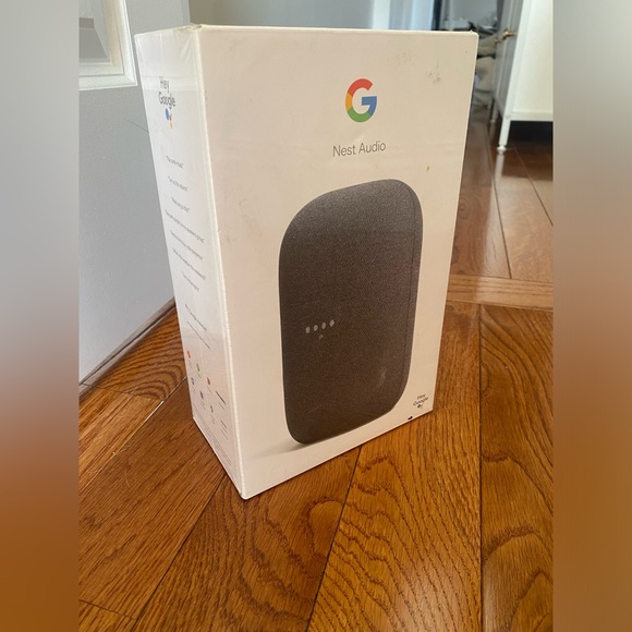 Google nest audio smart speaker NWT brant new - Picture 2 of 6